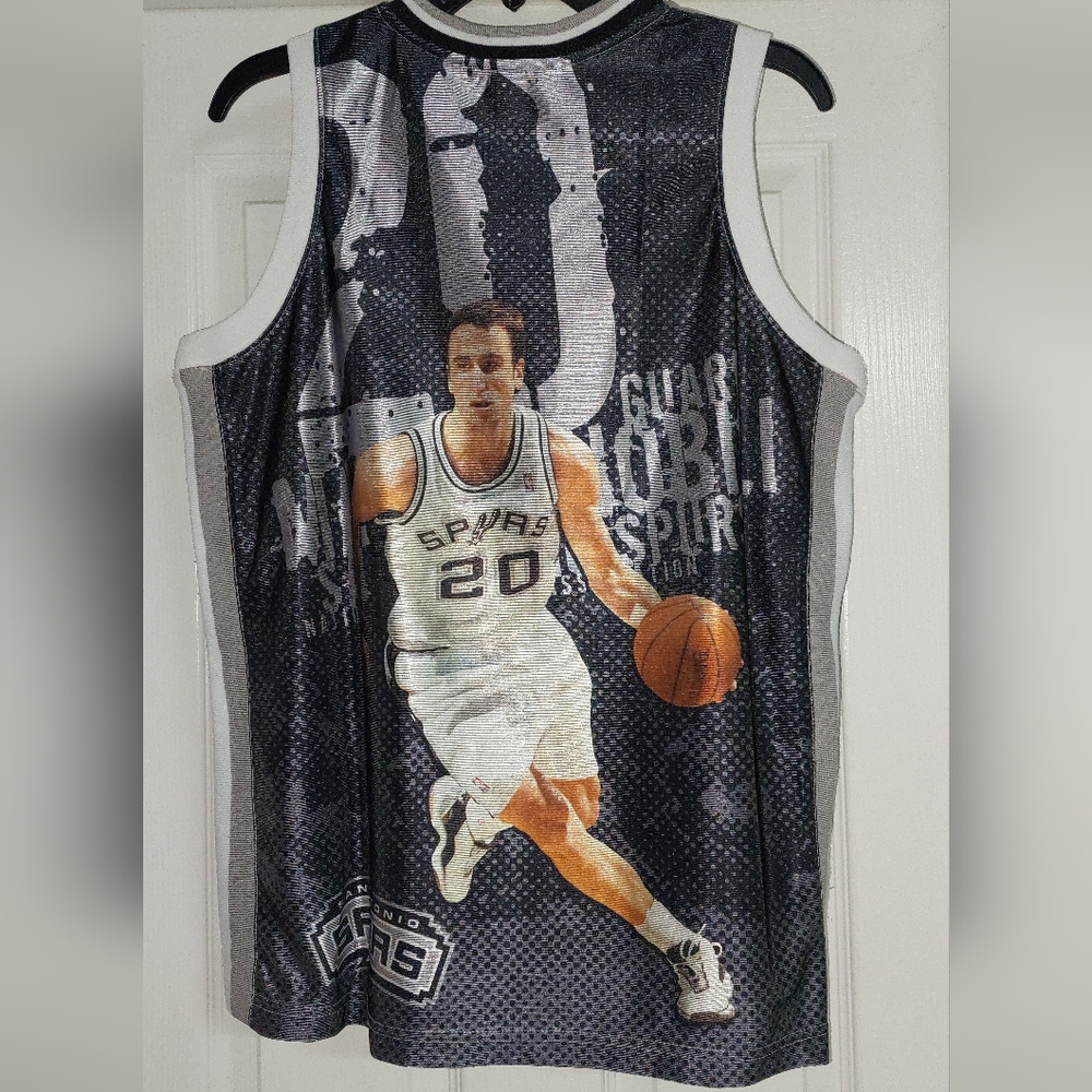 San Antonio Spurs  Manu Ginóbili #20 Jersey size 14/16 Large youth